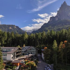 Hotel Waldrast Dolomiti